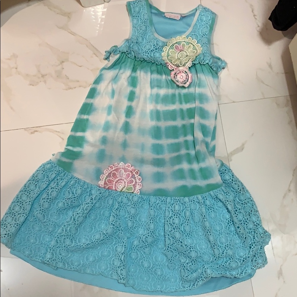 Cach Cach Dress